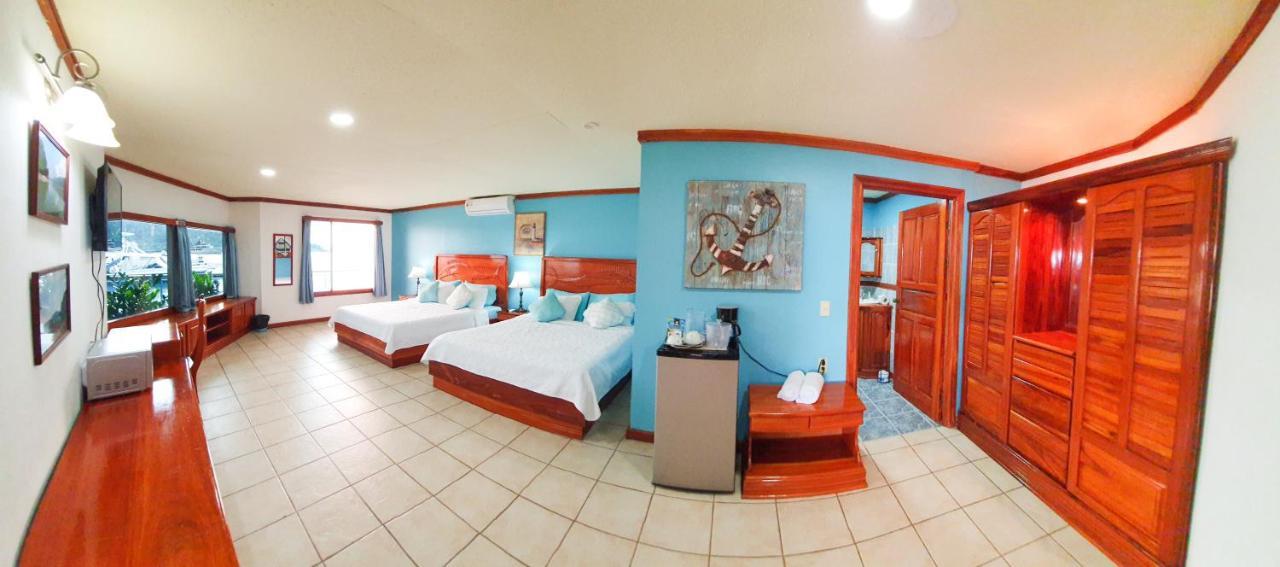 Fish Hook Marina Hotel Golfito Exterior photo
