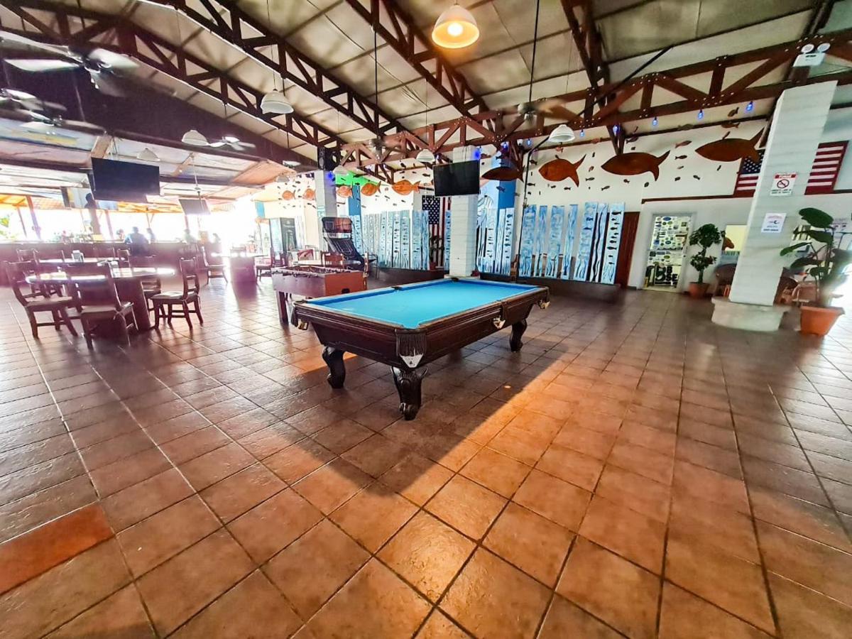 Fish Hook Marina Hotel Golfito Exterior photo