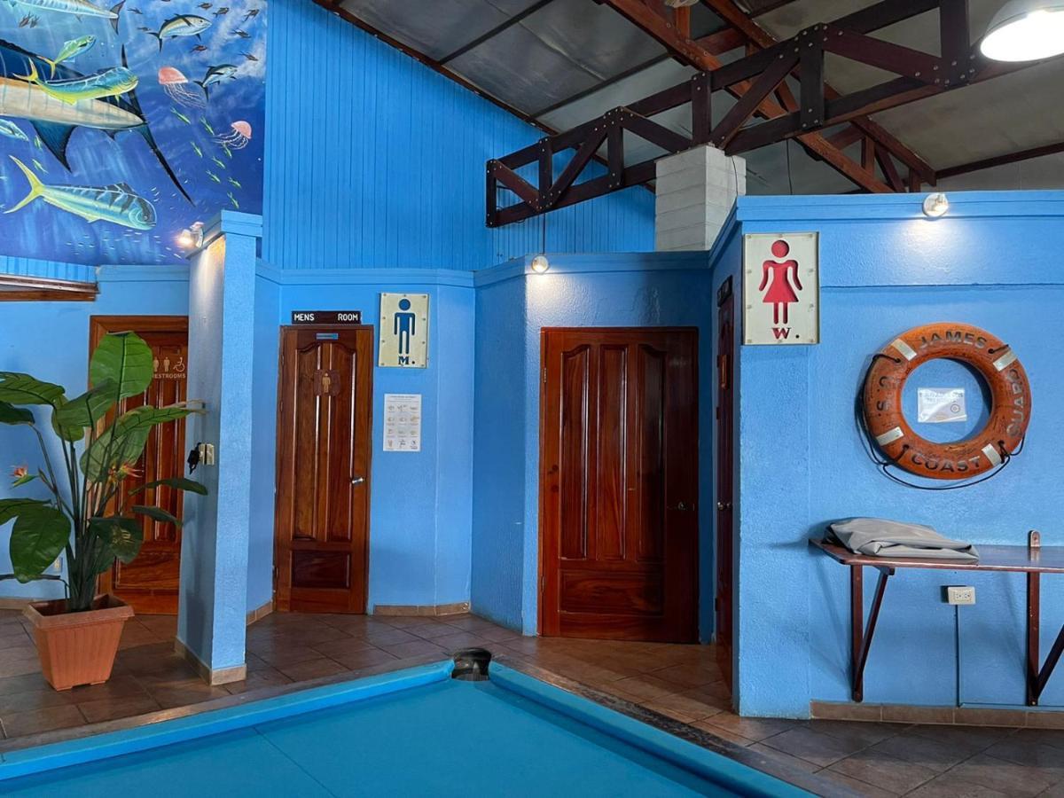 Fish Hook Marina Hotel Golfito Exterior photo