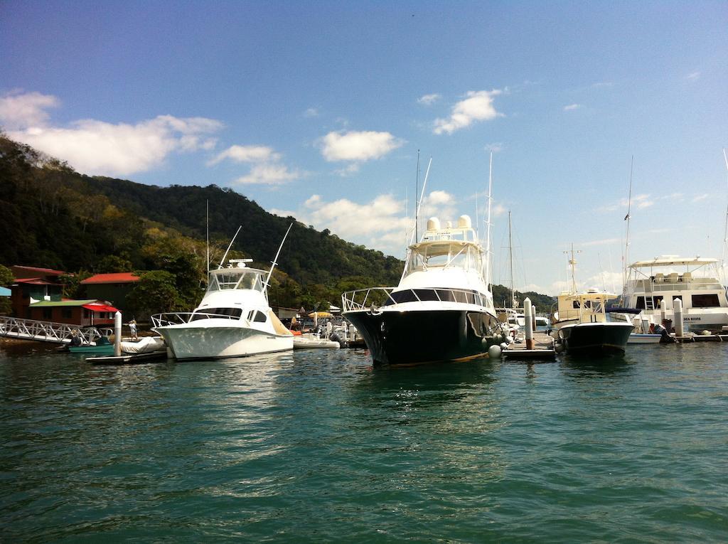 Fish Hook Marina Hotel Golfito Exterior photo