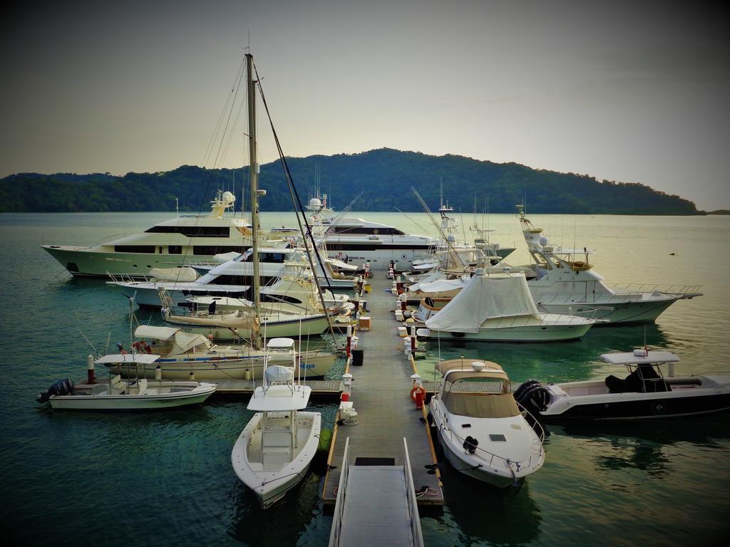 Fish Hook Marina Hotel Golfito Exterior photo