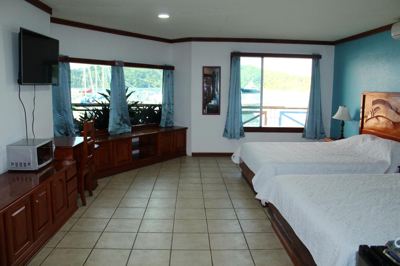 Fish Hook Marina Hotel Golfito Exterior photo