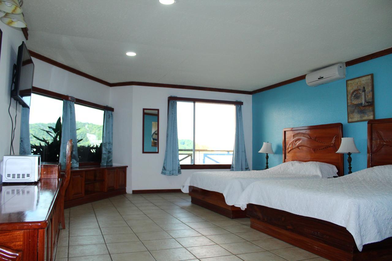 Fish Hook Marina Hotel Golfito Exterior photo