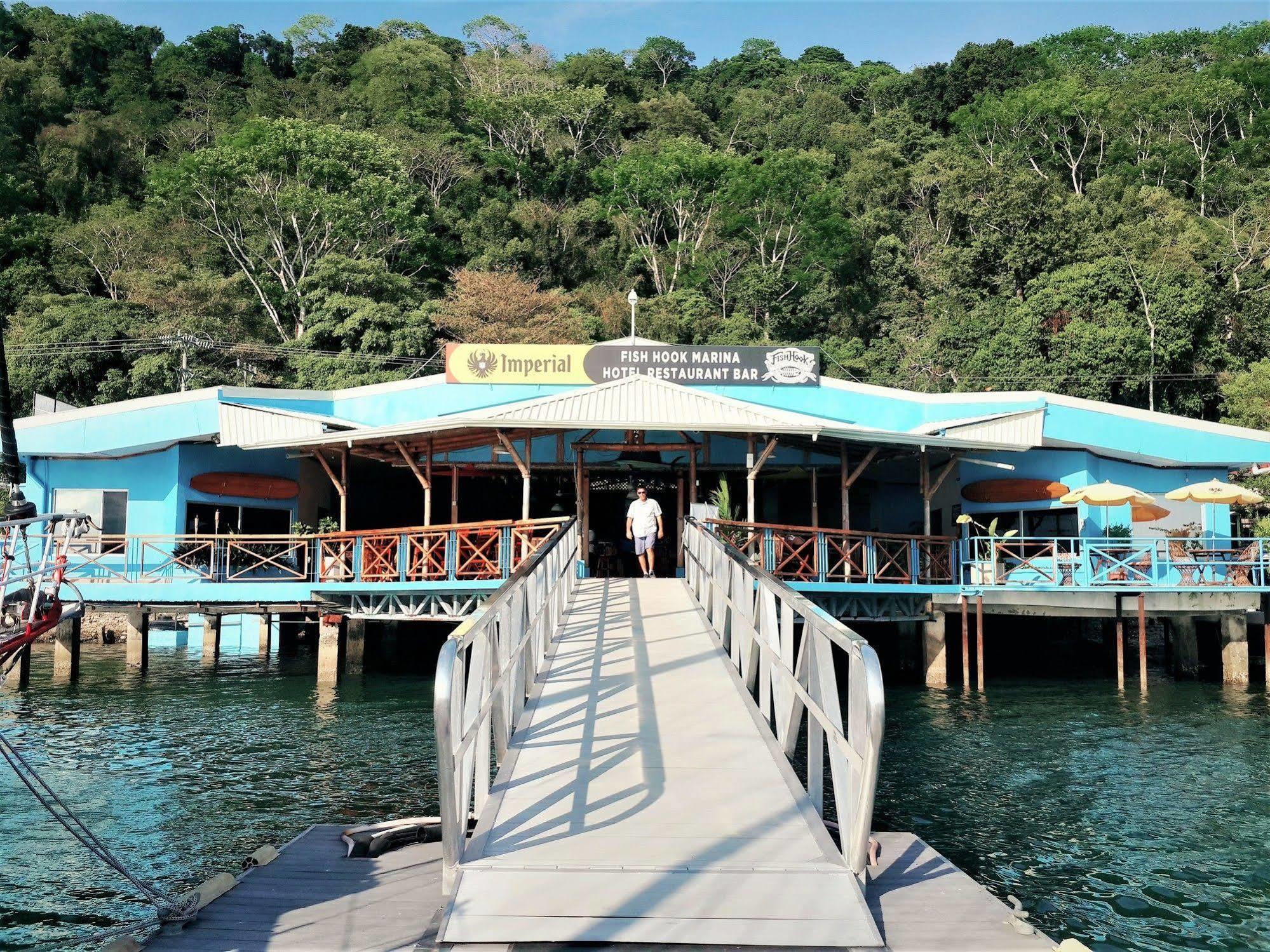 Fish Hook Marina Hotel Golfito Exterior photo