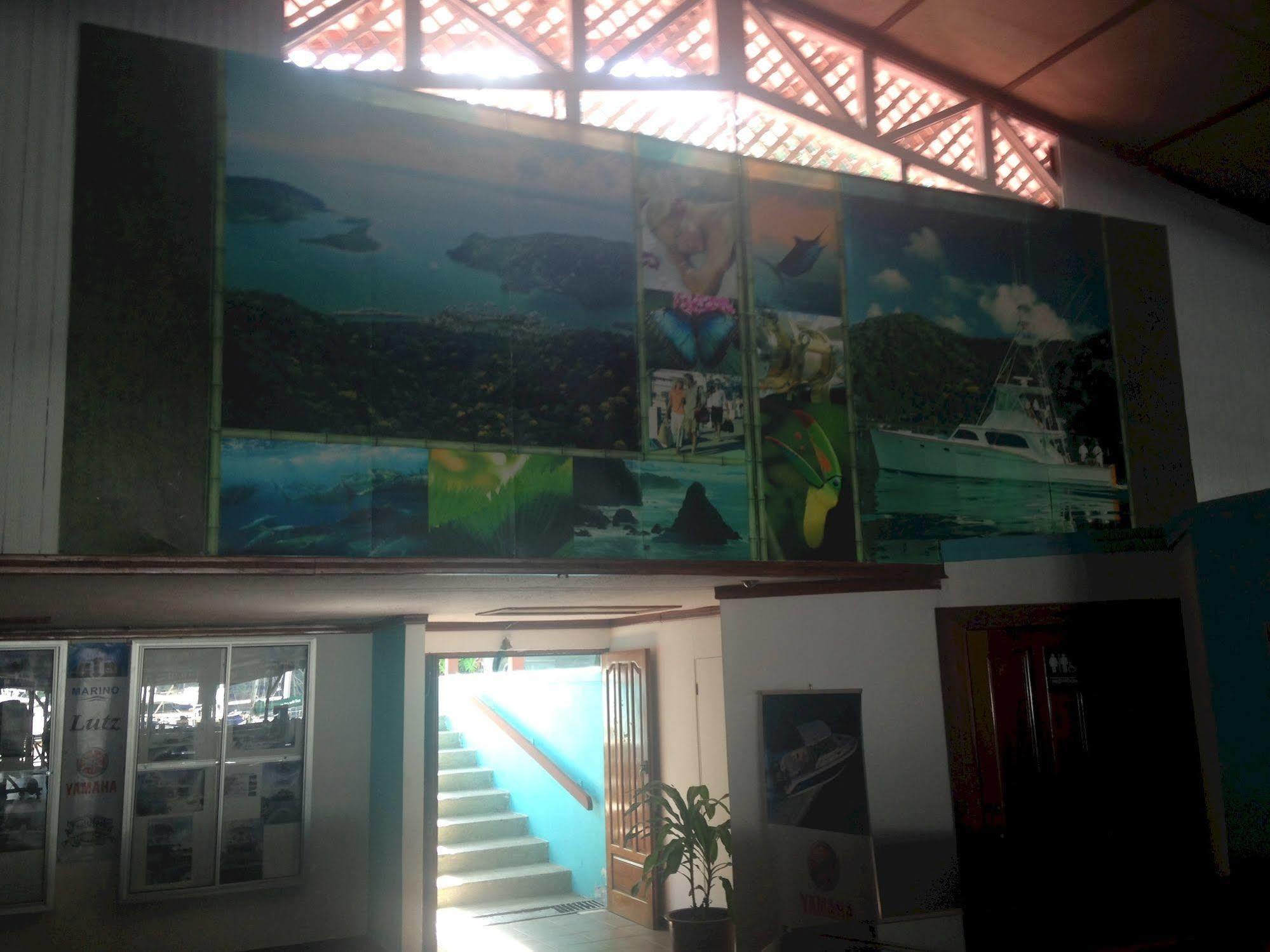 Fish Hook Marina Hotel Golfito Exterior photo